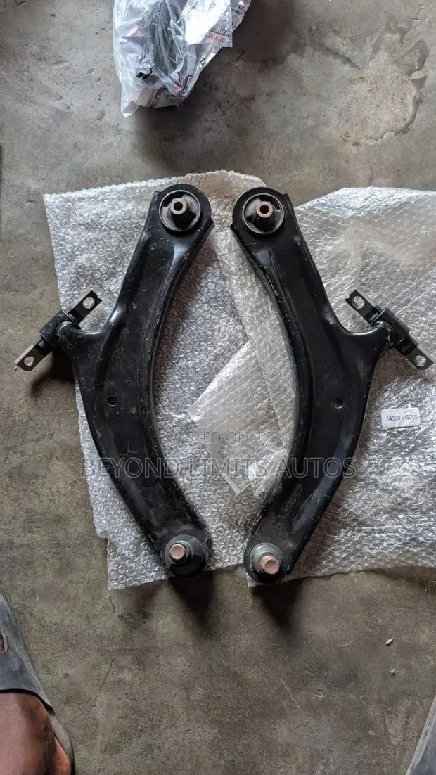 Nissan Rogue 2014,2015,2016,2017,2018,2019,2020 Lower Arm · Photo 1