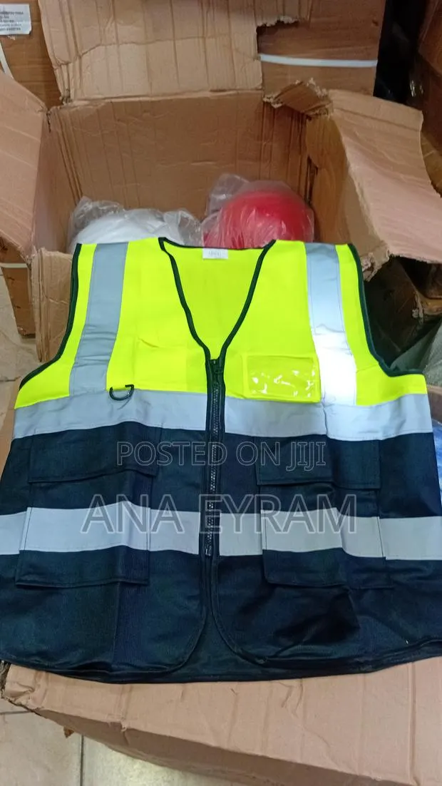Double Colour Reflective Vest · Photo 1