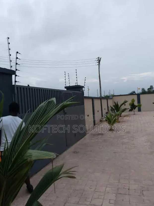 Electrical Fence Installation · Photo 1