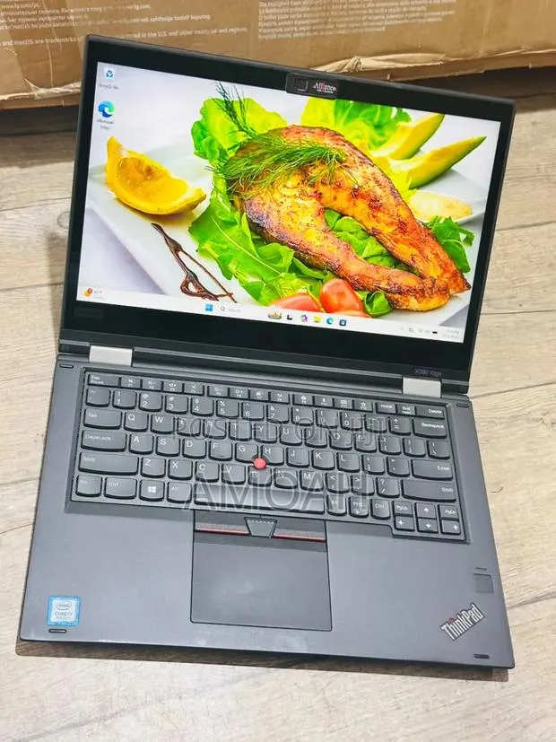 Laptop Lenovo ThinkPad X380 Yoga 16GB Intel Core i7 SSD 512GB · Photo 1