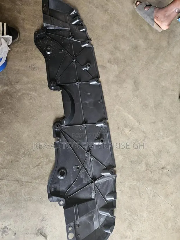 Rav4 2019,2020,2021 Undercover · Photo 1