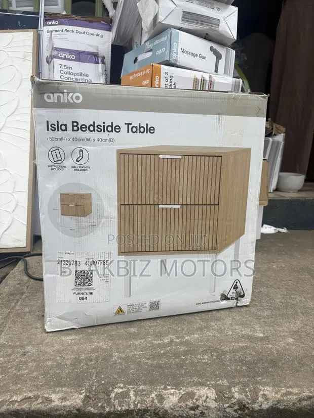 Anko Isla Bedside Table · Photo 1