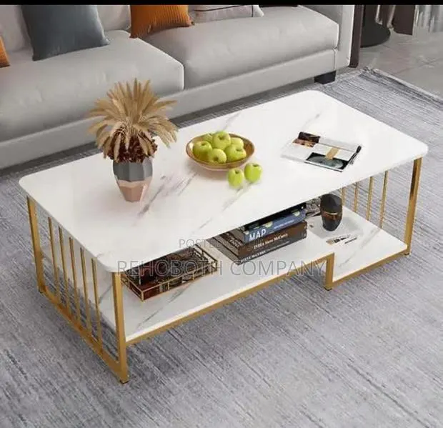 Rectangular Center Table · Photo 1
