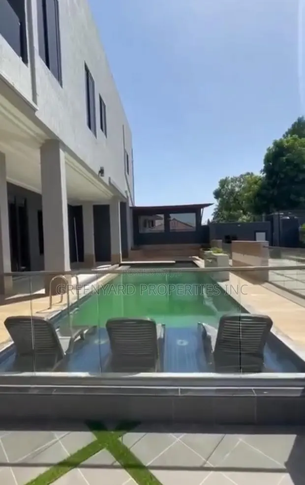 6bdrm Mansion in East, Airport Residential Area for sale · Photo 1