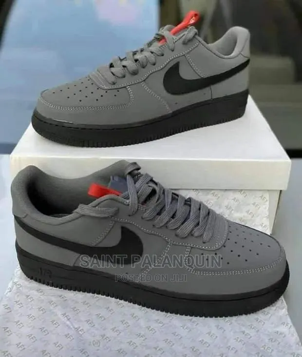 Nike Air Force · Photo 1