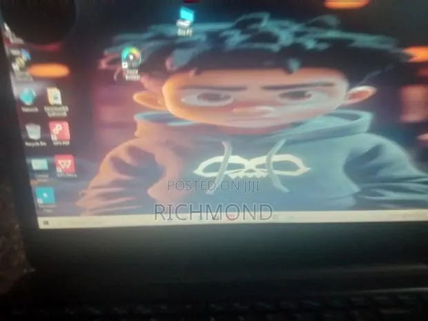 Laptop Dell Inspiron 15 4GB Intel Core I5 HDD 512GB · Photo 1