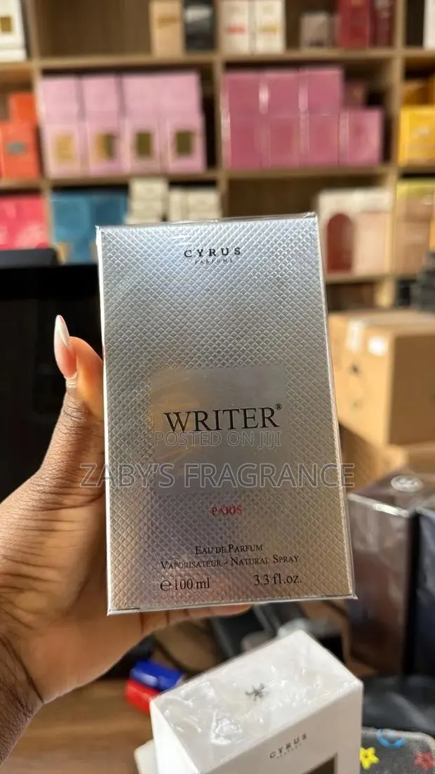 Writer (Silver) · Photo 1