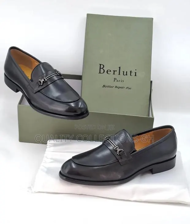 Berluti Black Leather Loafers · Photo 1