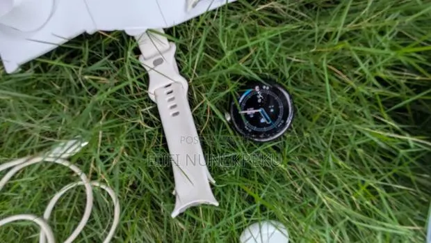 Pixel Watch 1 · Photo 4