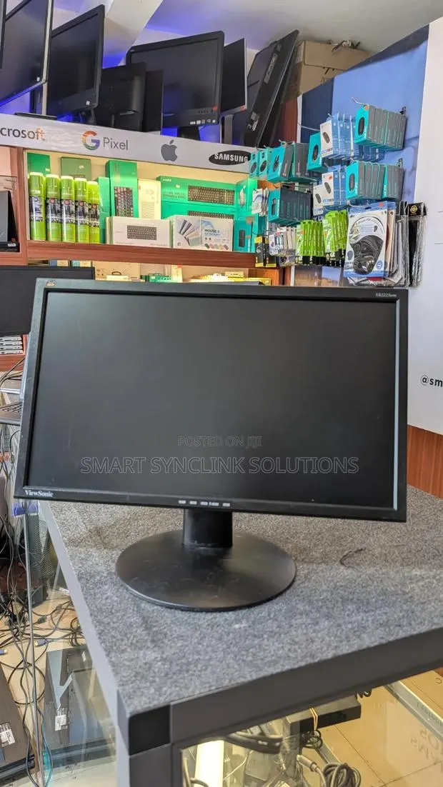 22" ViewSonic Monitor Available · Photo 1