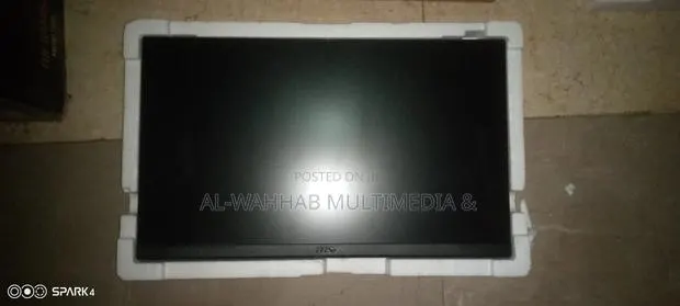 MSI 27 Inches Gaming Monitor With Broken Screen (Read Description) · Photo 4