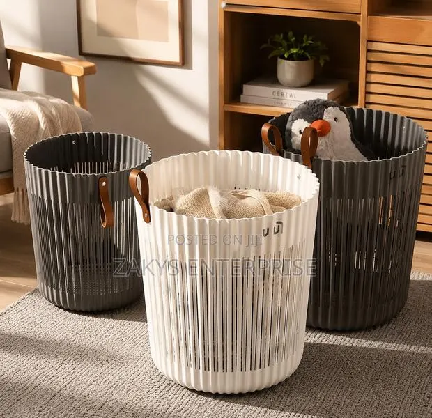 Laundry Basket 007 · Photo 1