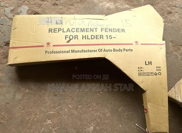 Toyota Highlander Front Fender 2014,2015,2016,2017,2018,2019 · Photo 1