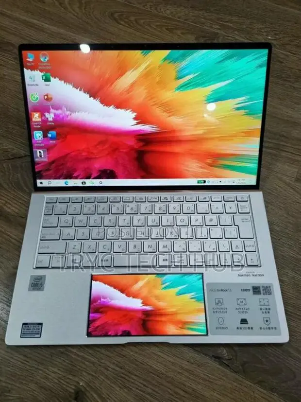 New Laptop Asus VivoBook S550CA 16GB Intel Core i7 SSD 512GB · Photo 1