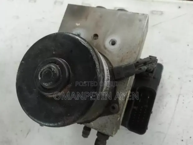 2005 2010 Jaquar Abs Module · Photo 1