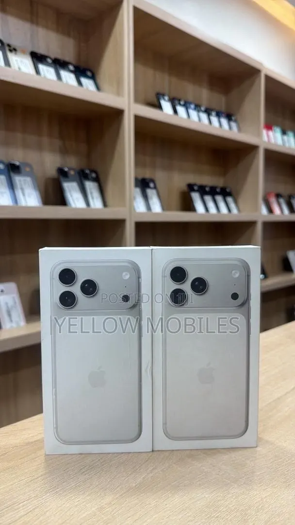 New Apple iPhone 17 Pro Max 512 GB Silver · Photo 1