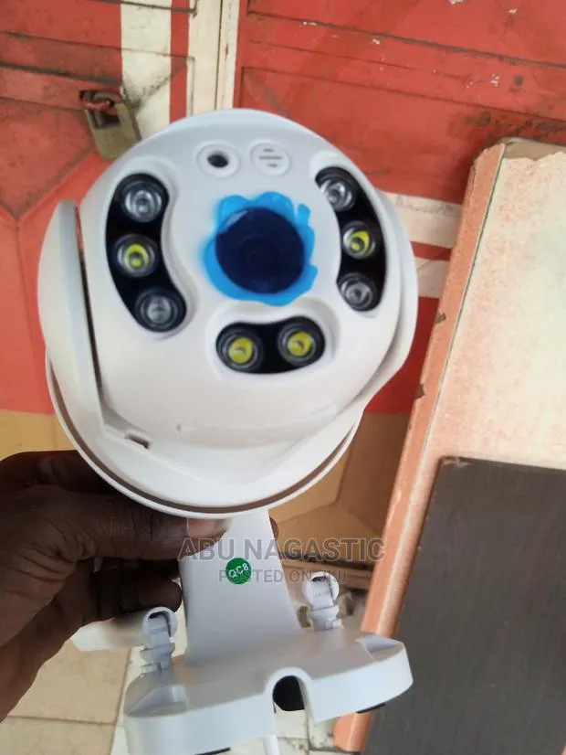 Smart Wifi Wireless IP PTZ CCTV Camera · Photo 1