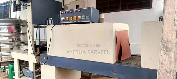 Shrink Wrapping Machine · Photo 1
