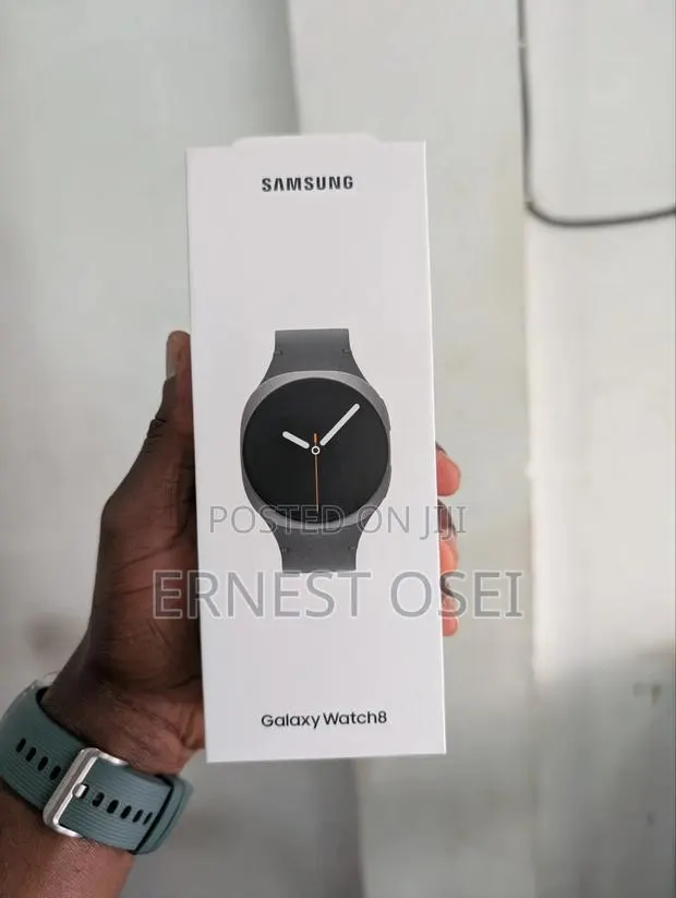 Samsung Galaxy Watch 8 40mm Brand New · Photo 1