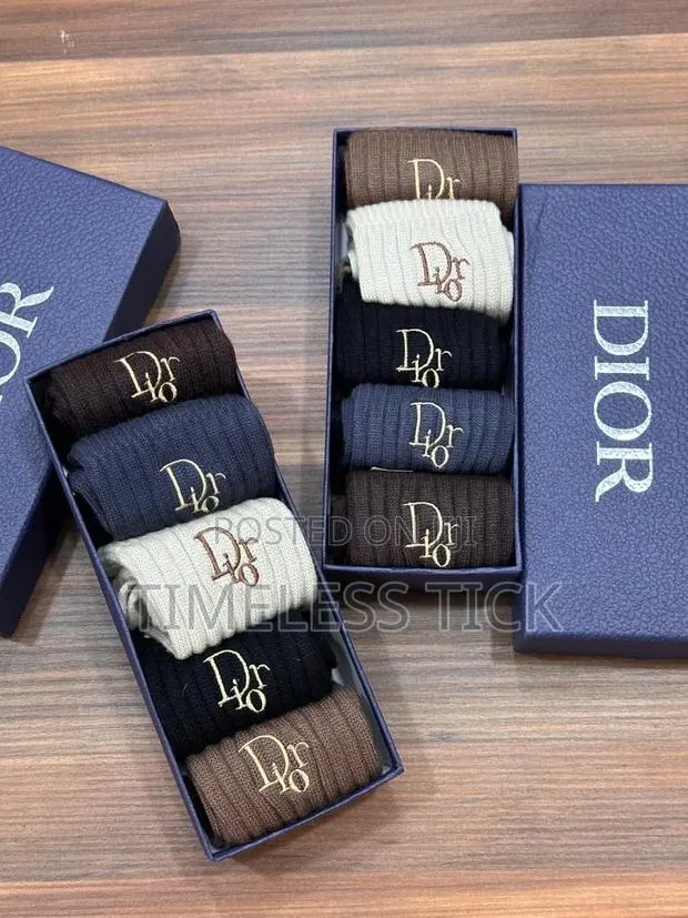 Dior Unisex Socks · Photo 1