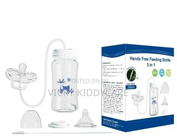 3 in 1 Hands Free Baby Feeding Bottle · Photo 1