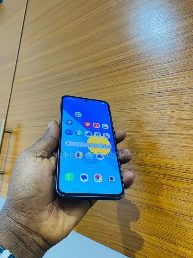 Samsung Galaxy A36 256 GB Blue · Photo 1