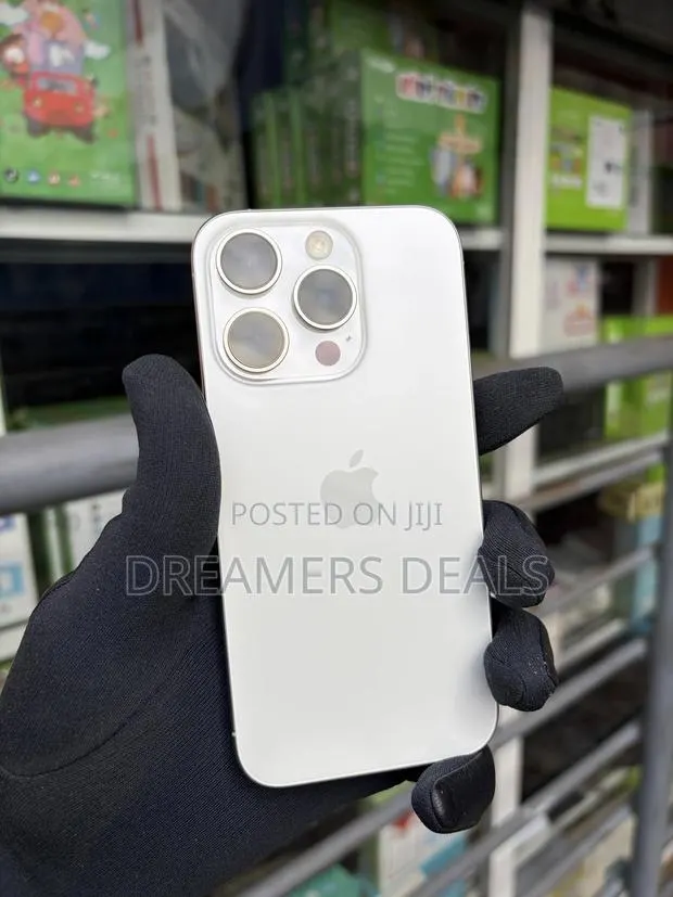 Apple iPhone 15 Pro 512 GB White · Photo 1