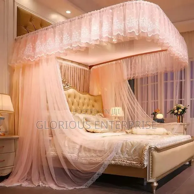 Luxury Mosquito Net · Photo 1