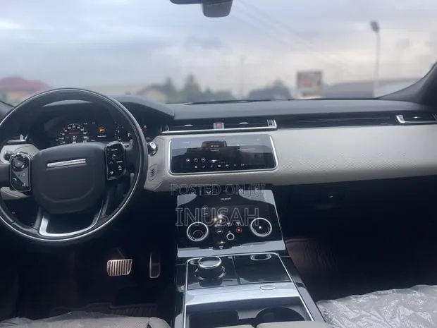 Land Rover Range Rover Velar P380 R-Dynamic HSE 4x4 2020 Black · Photo 1