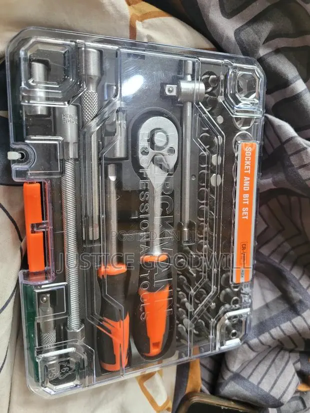 Tool Set With All the Different Sizes · Photo 1