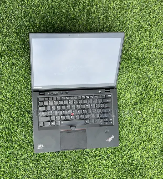 Laptop Lenovo ThinkPad X1 Carbon 4GB Intel Core i5 SSD 256GB · Photo 1