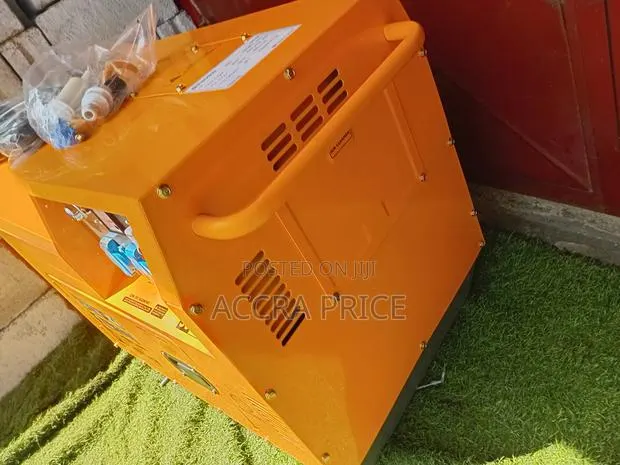 Strong Body 10kva Perkins Uk Diesel Generator 13000w Engine · Photo 1