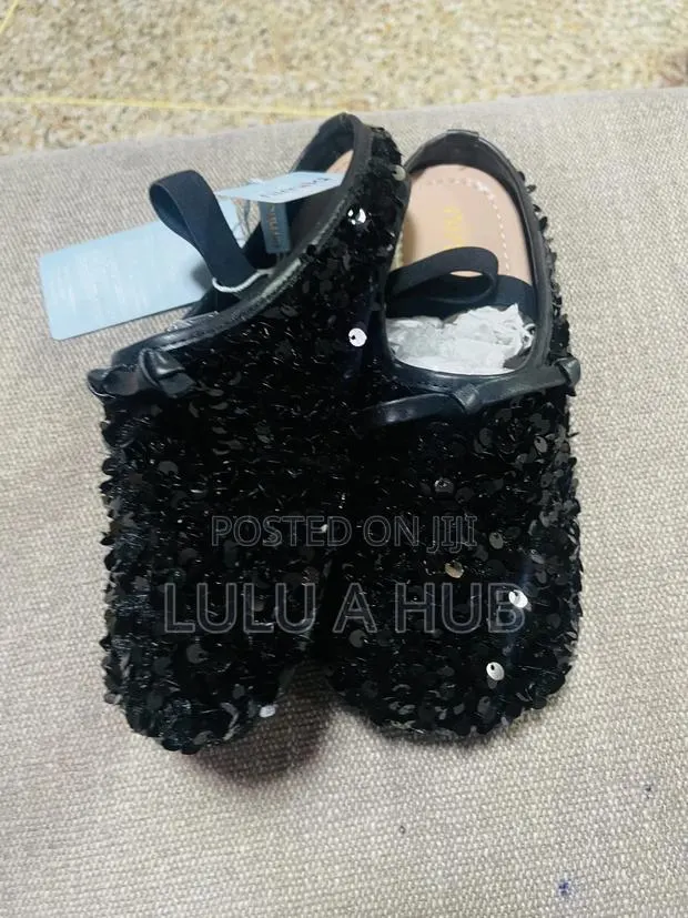 Baby Shoes · Photo 2