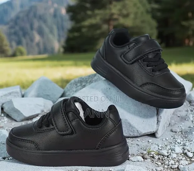 Black Sneakers for Kids · Photo 1