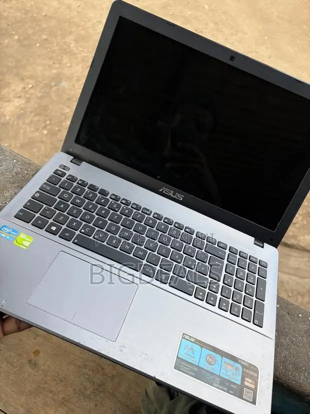 Laptop Asus ASUSPRO B9440UA 8GB Intel Core i5 HDD+SSD 1T · Photo 1
