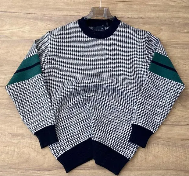 High Quality Loewe N Prada Sweaters In · Photo 1
