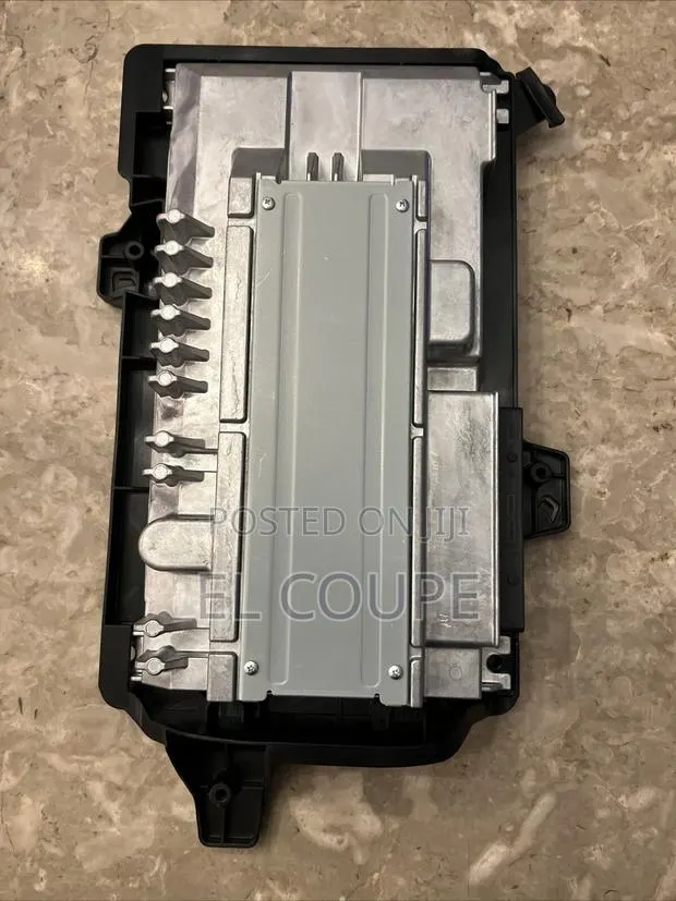 2015-2016-2017-2018-2019-2020 Audi Radio Audio Sound Amplifier · Photo 1