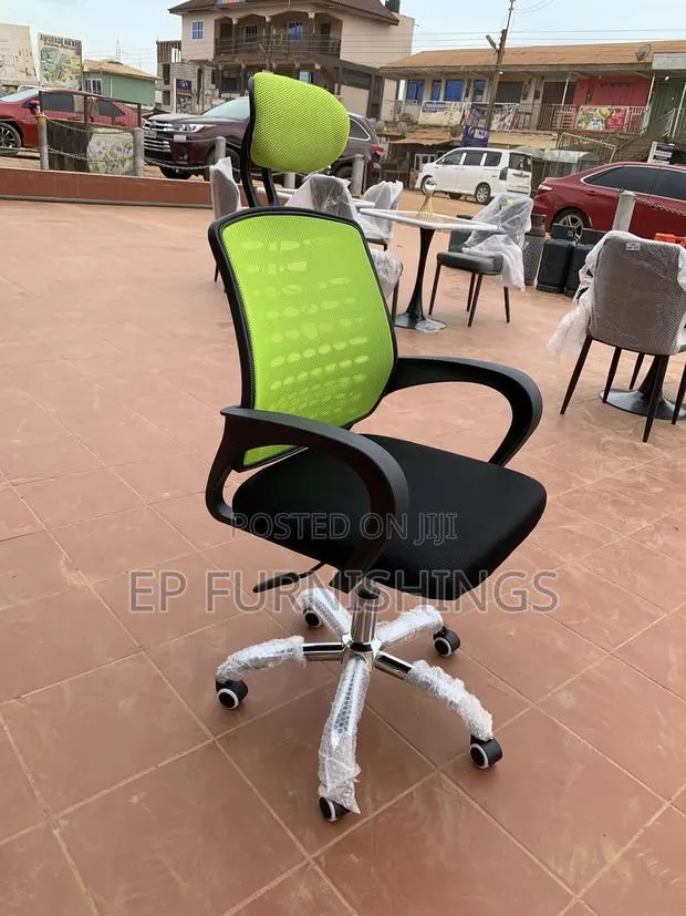 Modern Office Chair · Photo 1