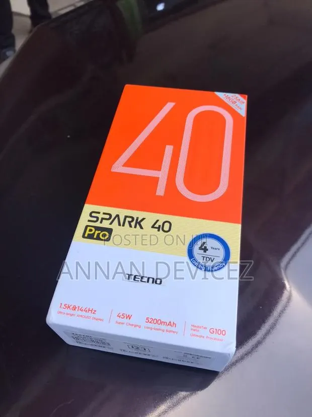 New Tecno Spark 40 Pro 256 GB Blue · Photo 1