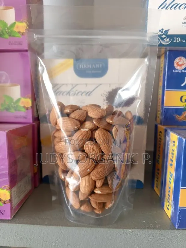 Almond Nuts · Photo 1