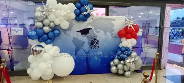 Graduation Backdrops · Photo 1