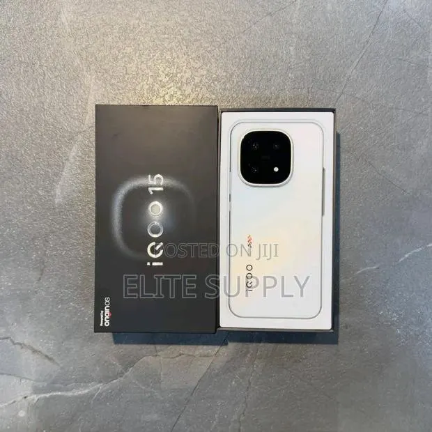 New Vivo iQOO 15 512 GB White · Photo 1