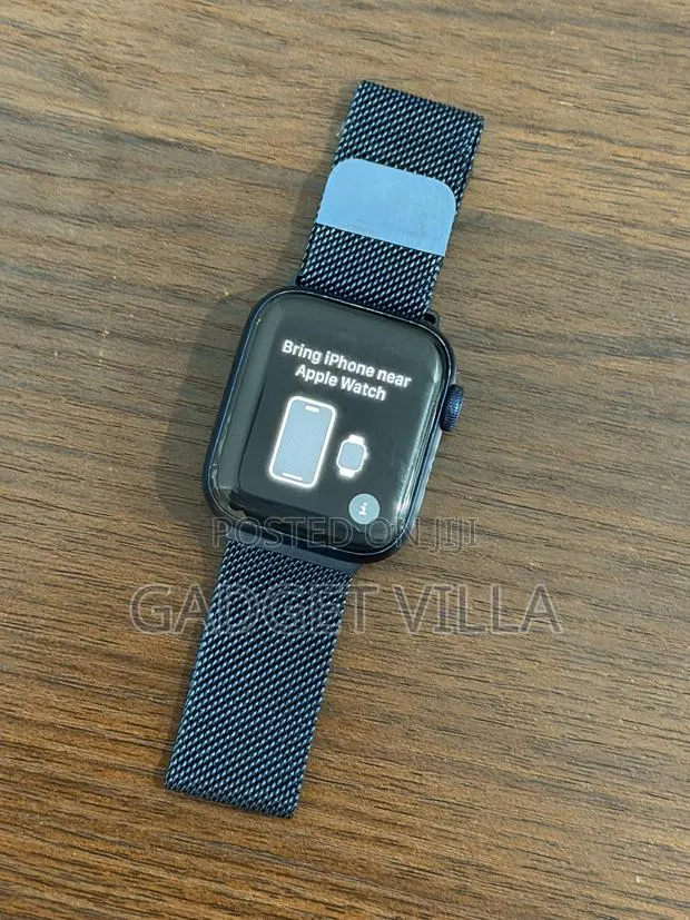 Used Apple Watch Series 6 40mm · Photo 1