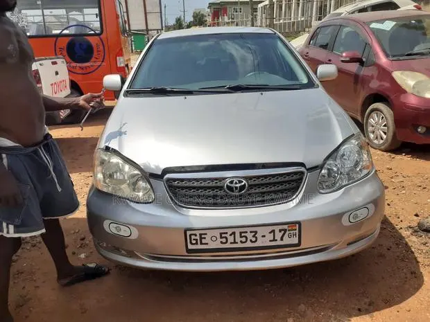Toyota Corolla 2008 Silver · Photo 1