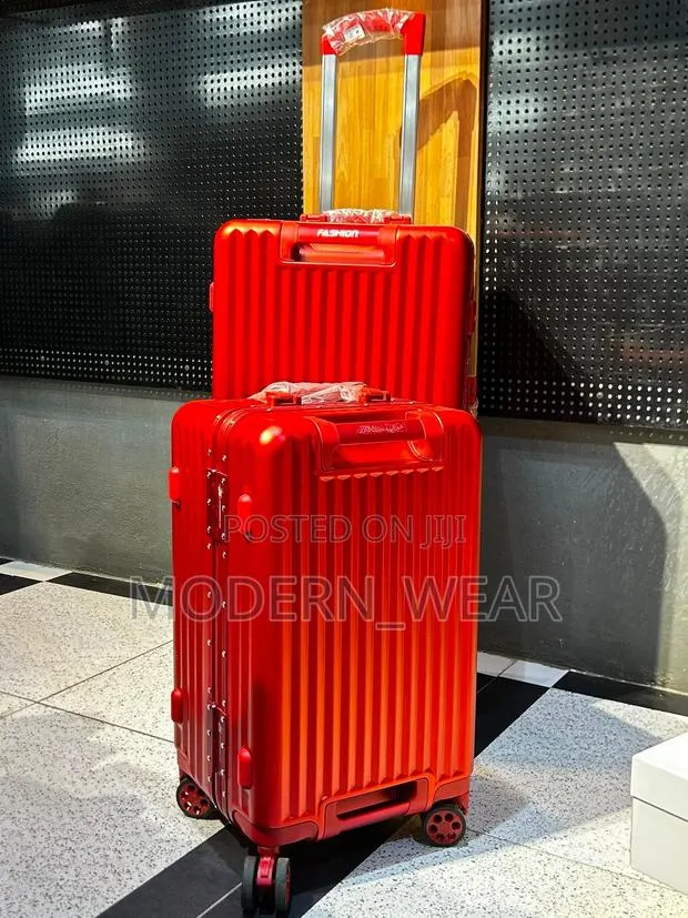 2 in 1 Travel Set · Photo 1