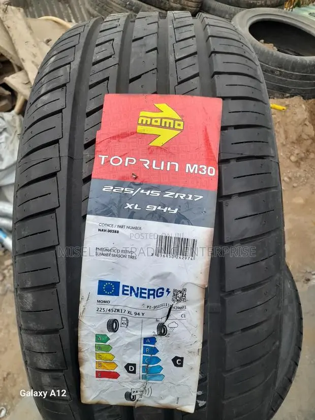 Car Tires 225/45r17 · Photo 1