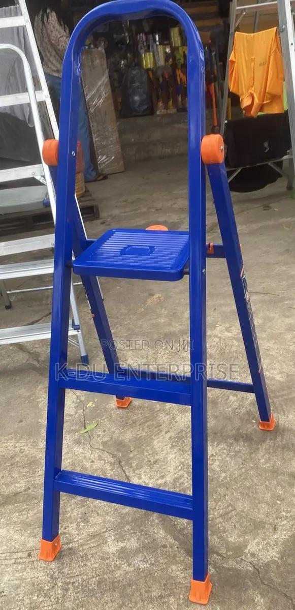 Steel Ladder 3steps · Photo 1