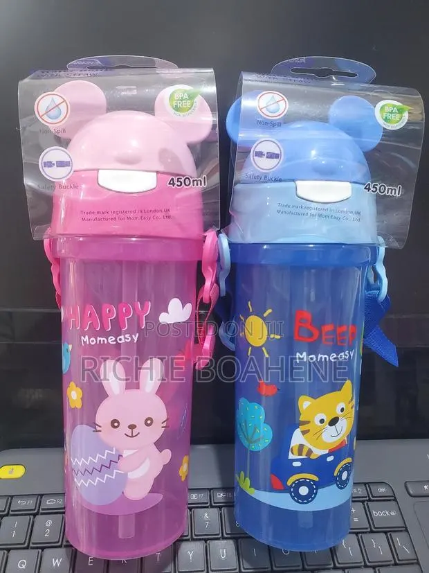 Straw Water Bottle · Photo 1
