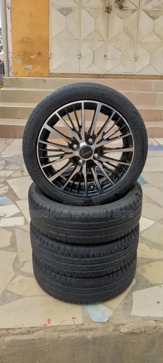 Car Alloy Rims · Photo 1