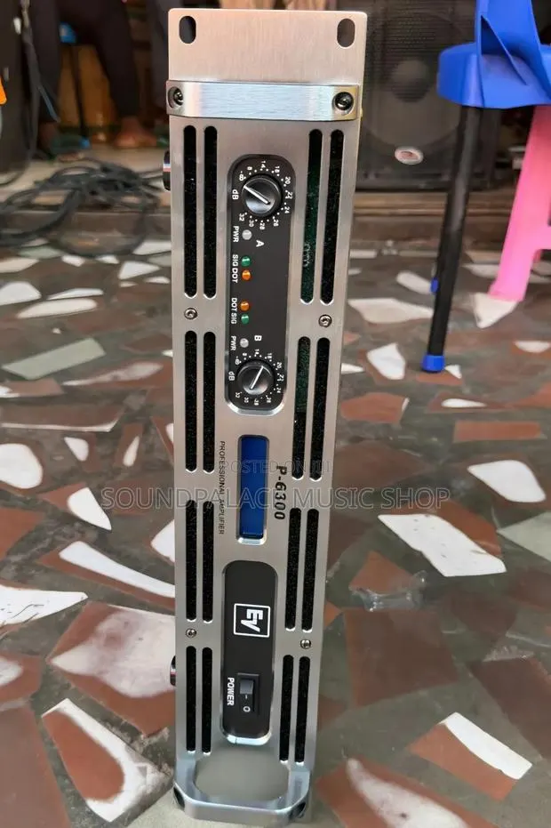 Electro-Voice P-6300 Professional Power Amplifier. · Photo 1